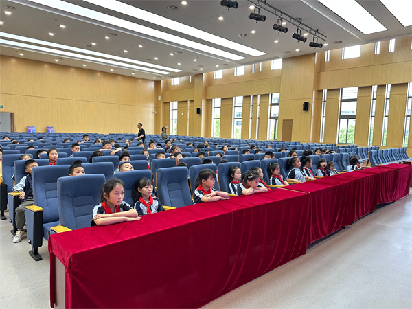 a0fa69900a131b4bc6c77713105de119.jpg a0fa69900a131b4bc6c77713105de119.jpg