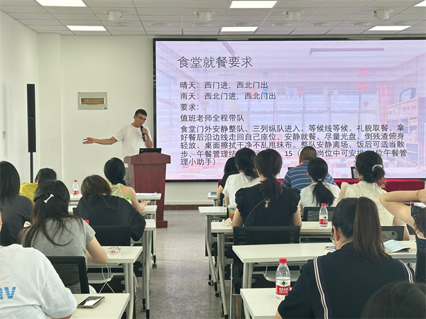 f4d818392e3a6d91061ca2943a27c5f5.jpg f4d818392e3a6d91061ca2943a27c5f5.jpg