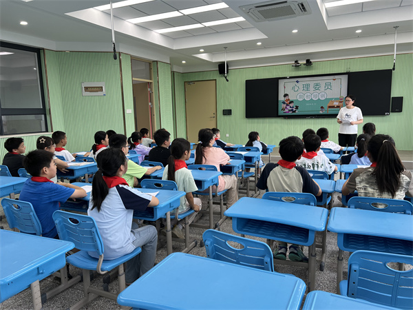 b0eb94f6e3178f564c7502bb106f26c7.jpg b0eb94f6e3178f564c7502bb106f26c7.jpg