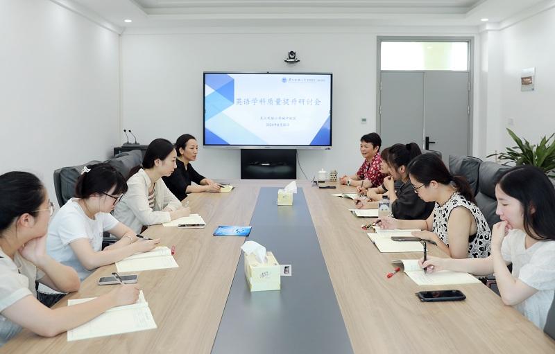 英语1.JPG 英语1.JPG